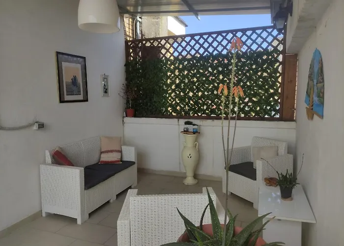 Oplonti Home